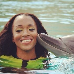 Meet your Posher, Stephanie go